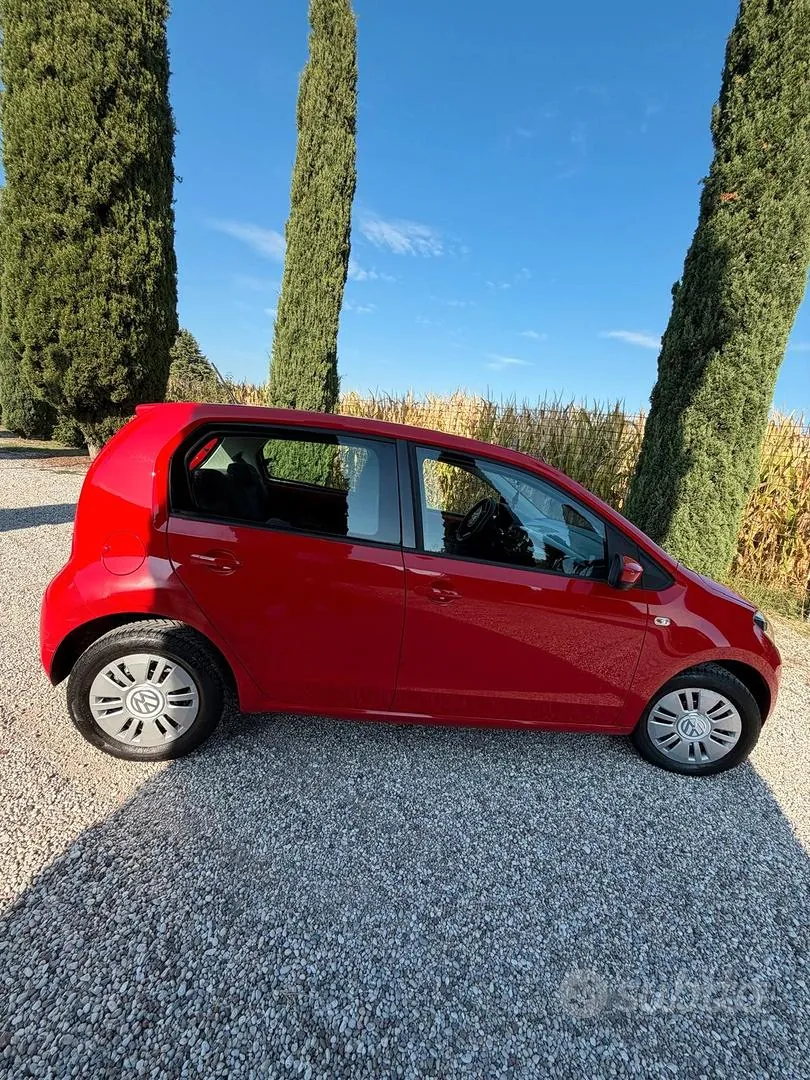Volkswagen Up 2014 photo 4