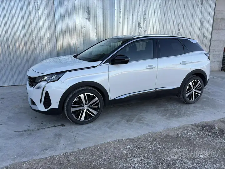 Peugeot 3008 2021 photo 3