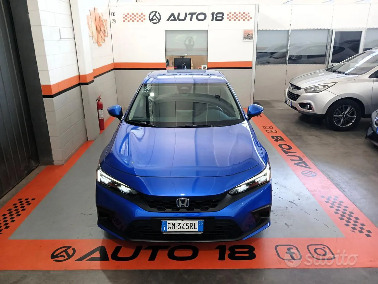 Honda Civic 2023 photo 2