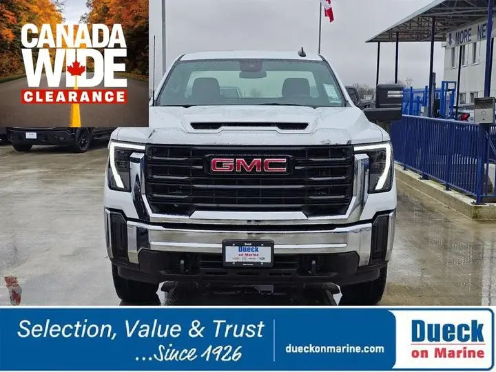 GMC Sierra 3500Hd 2026 photo 3