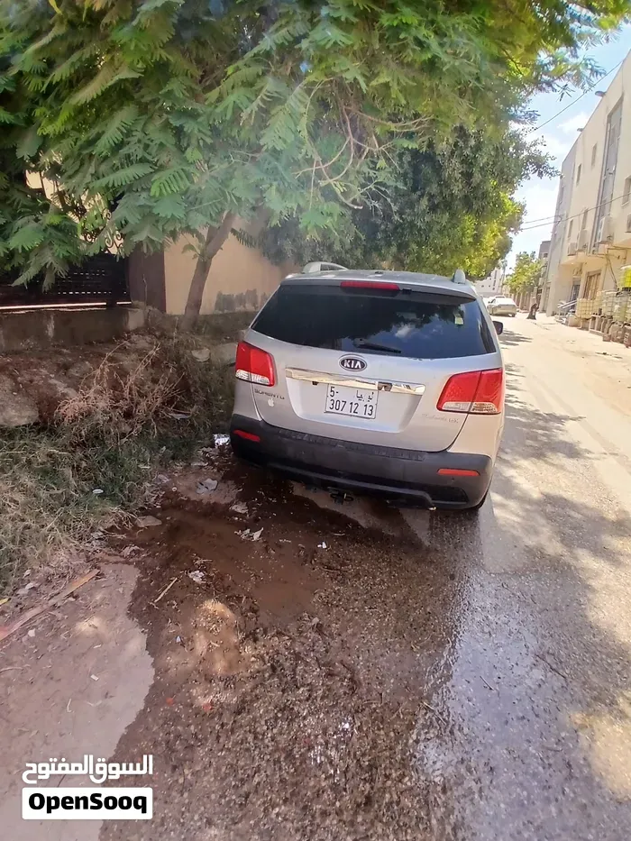 Kia Sorento 2012 photo 2