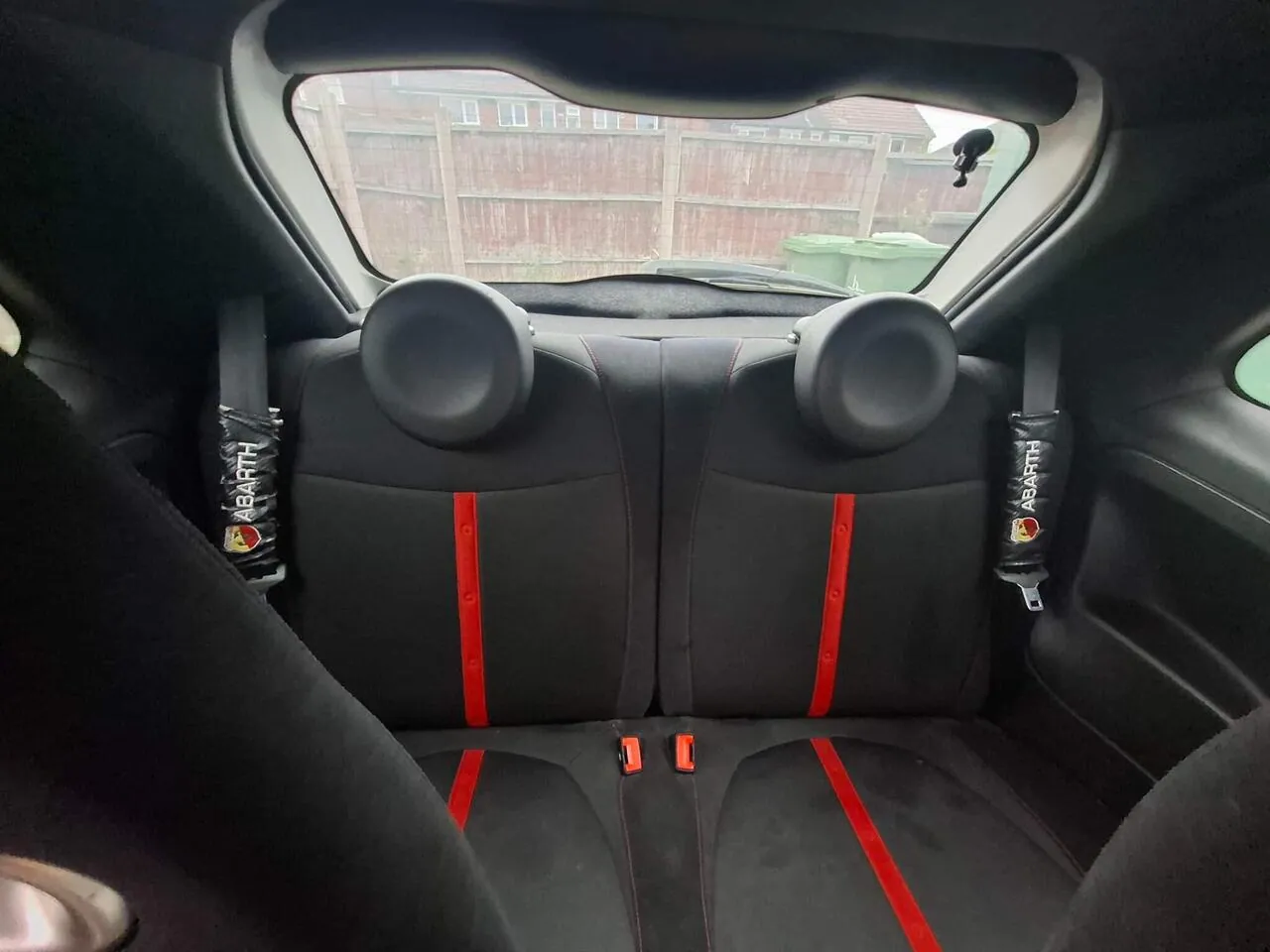 Abarth 500 2013 photo 2