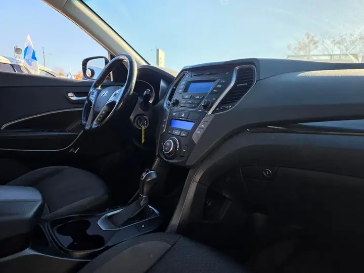 Hyundai Santa Fe 2014 photo 4