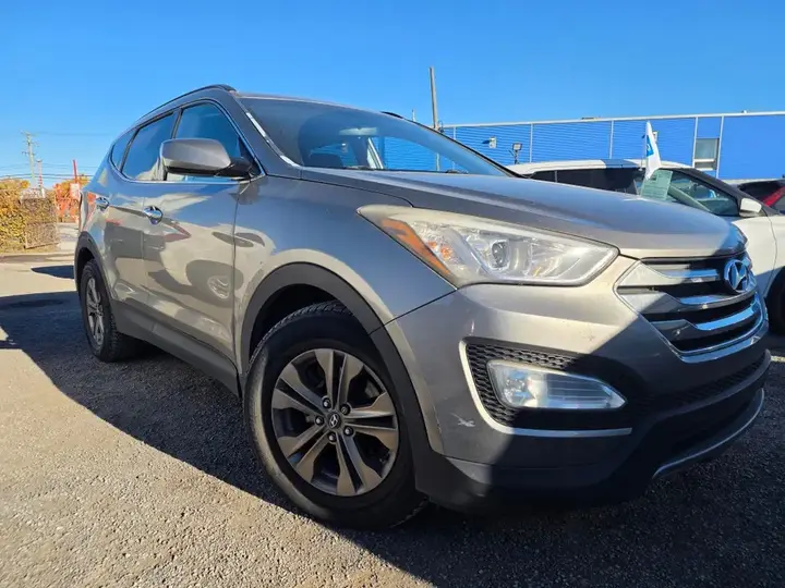 Hyundai Santa Fe 2014 photo 2