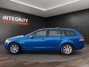 Holden Commodore 2010 photo 4