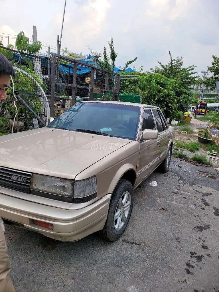 Nissan Bluebird