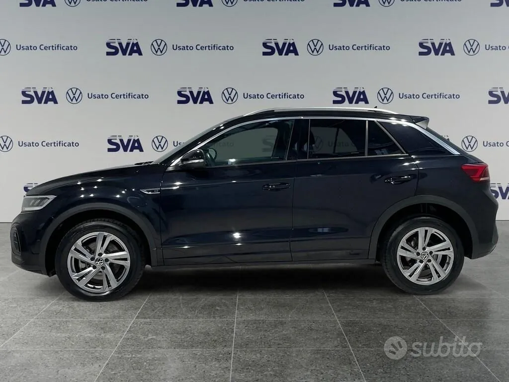 Volkswagen T-Roc 2023 photo 3