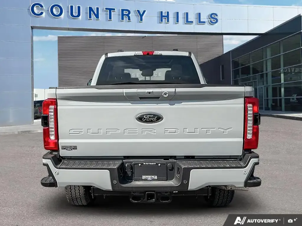 Ford F-350 Super Duty 2026 photo 5