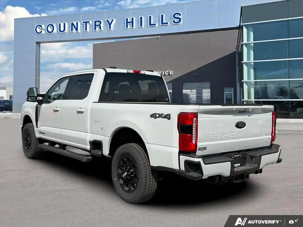 Ford F-350 Super Duty 2026 photo 4