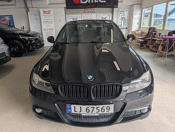 BMW 330I 2008 photo 2