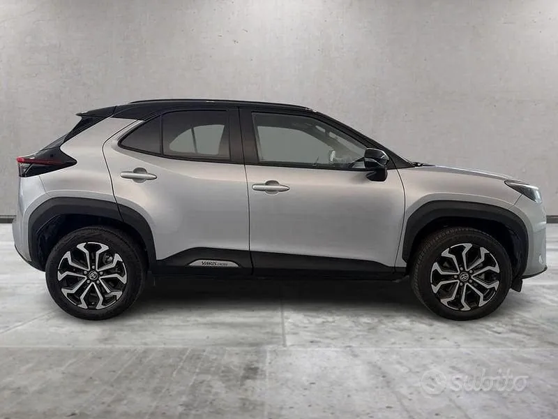 Toyota Yaris Cross 2022 photo 3