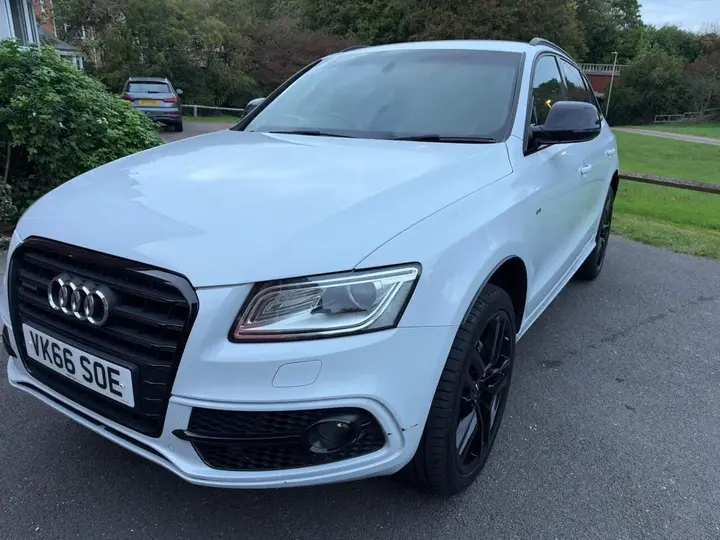 Audi Q5 2016 photo 2