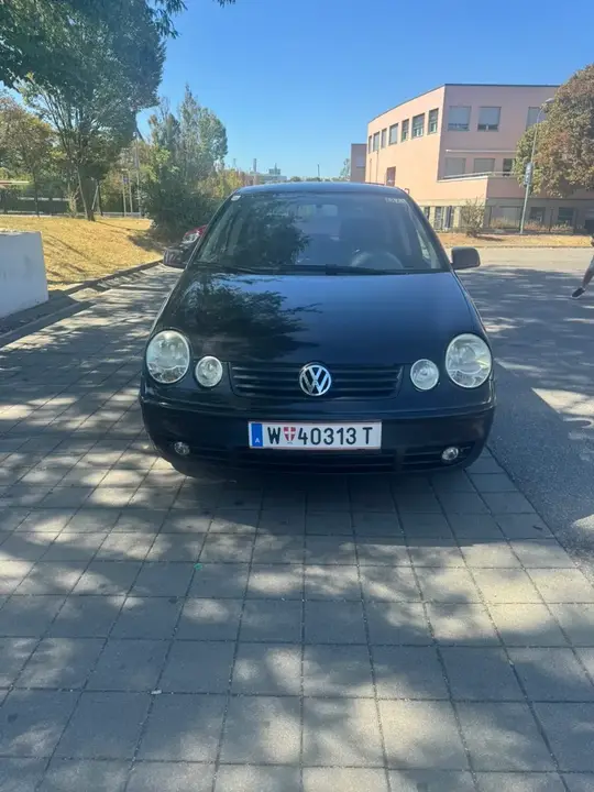 Volkswagen Polo 2004 photo 2