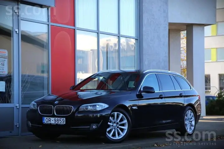 BMW 520