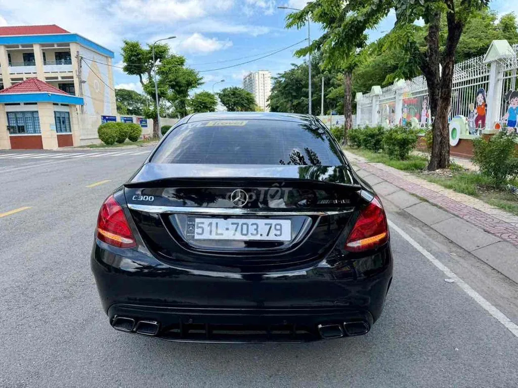 Mercedes-Benz C-Class 2016 photo 5