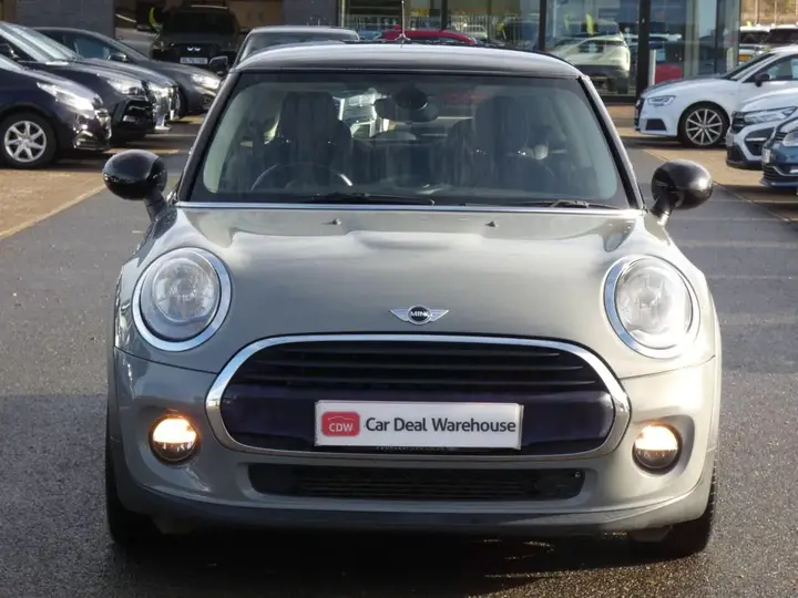 Mini Cooper 2016 photo 3