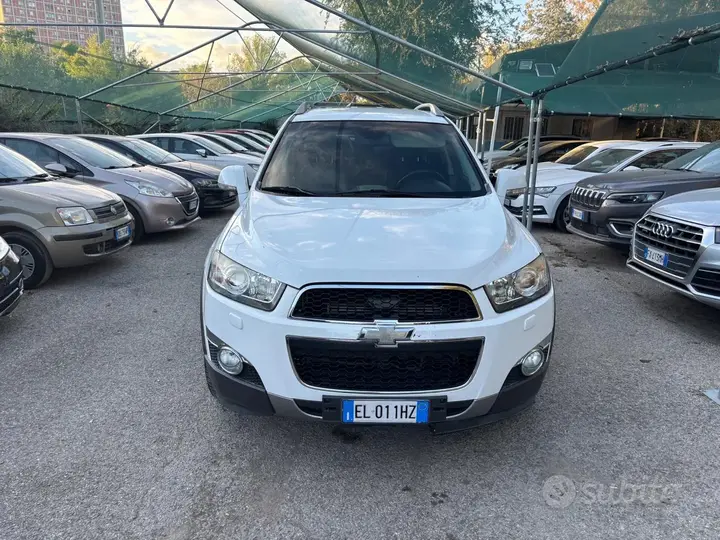 Chevrolet Captiva 2012 photo 2