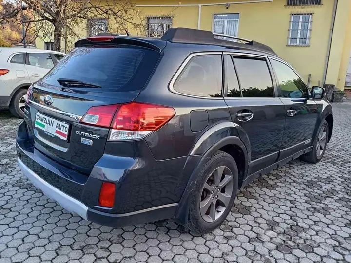 Subaru Outback 2014 photo 3