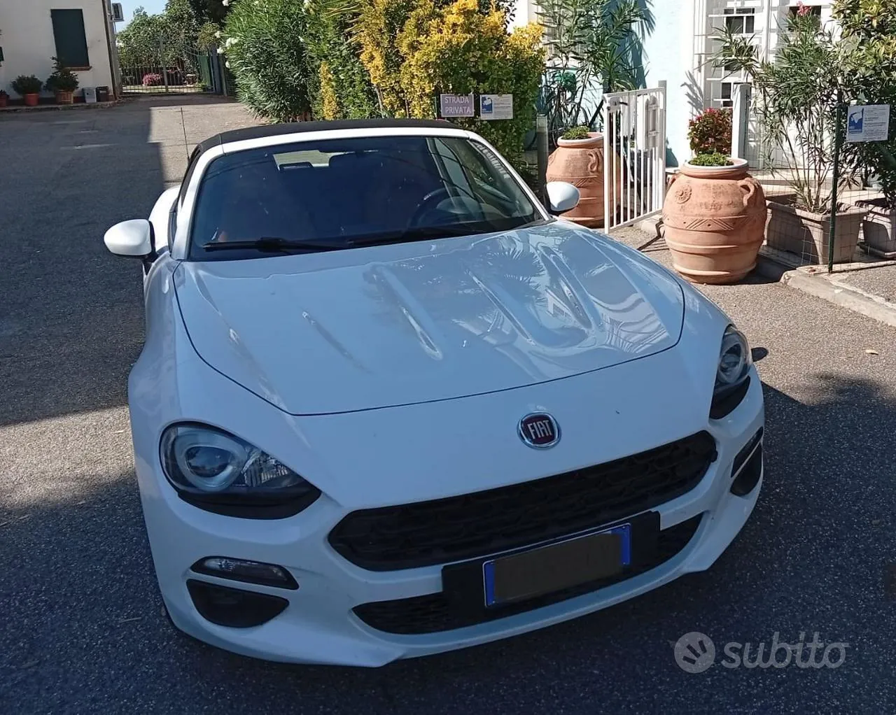 Fiat 124 Spider 2017 photo 4