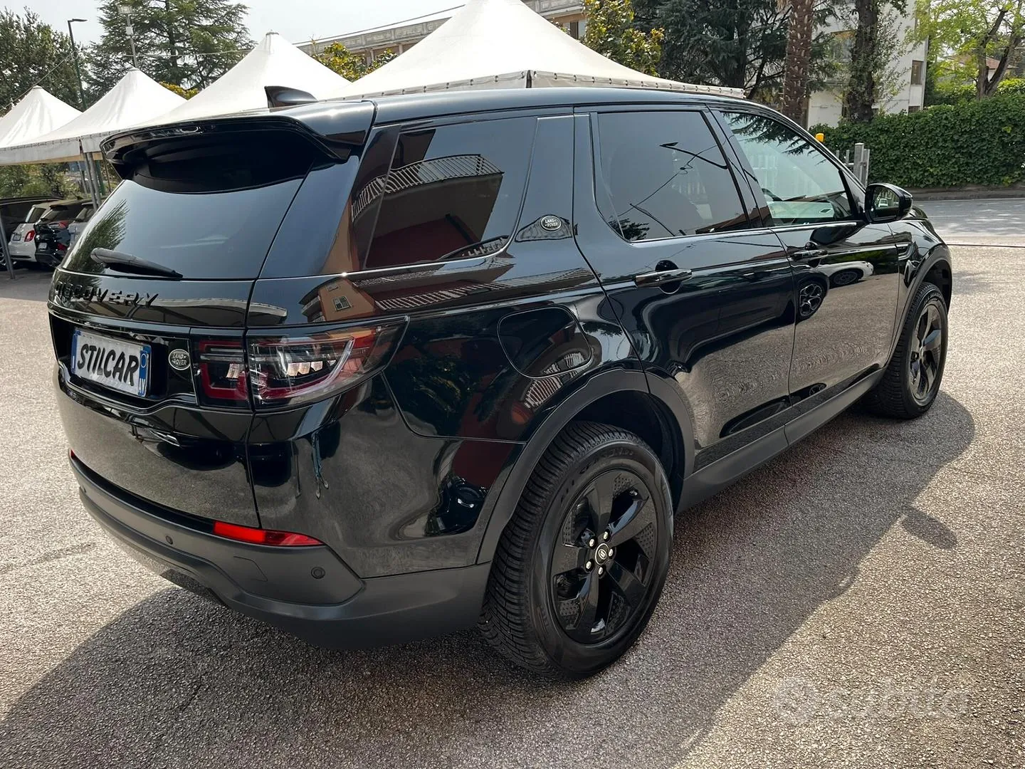 Land Rover Discovery Sport 2020 photo 4