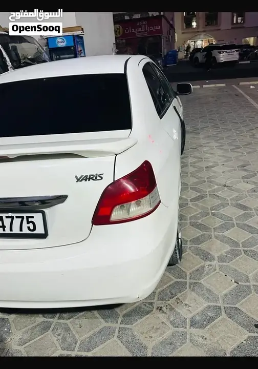 Toyota Yaris 2007 photo 2