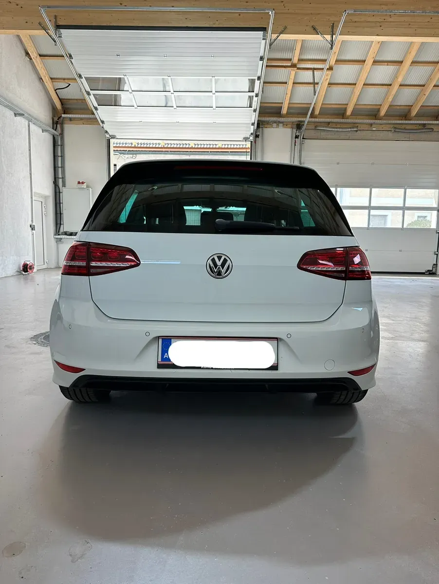 Volkswagen Golf 2016 photo 2
