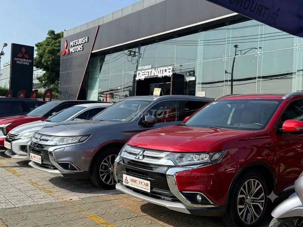 Mitsubishi Outlander 2018 photo 4