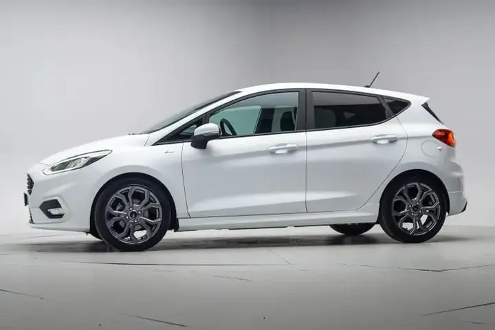 Ford Fiesta 2021 photo 2