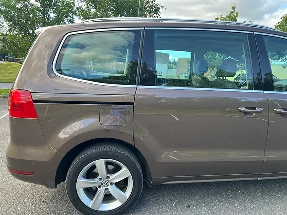 Volkswagen Sharan 2011 photo 5