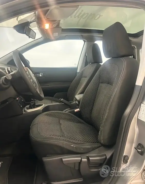 Nissan Qashqai 2008 photo 3
