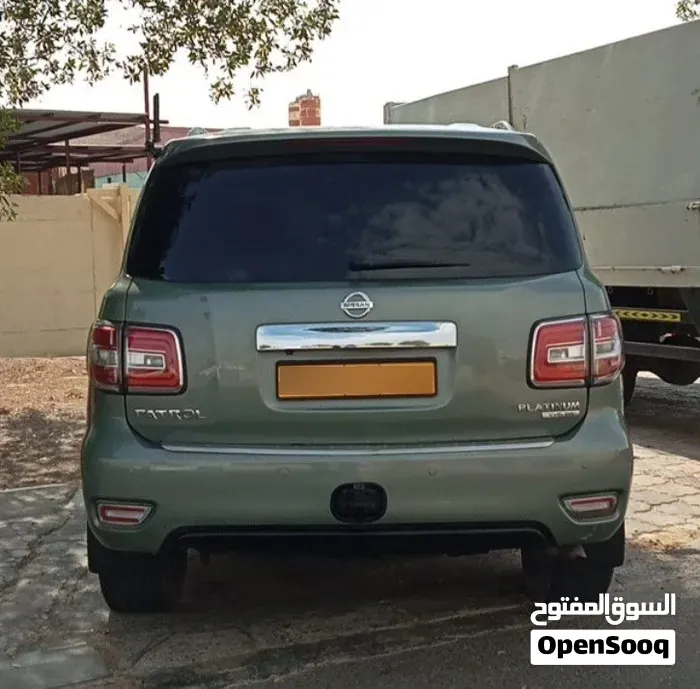 Nissan Patrol 2012 photo 3