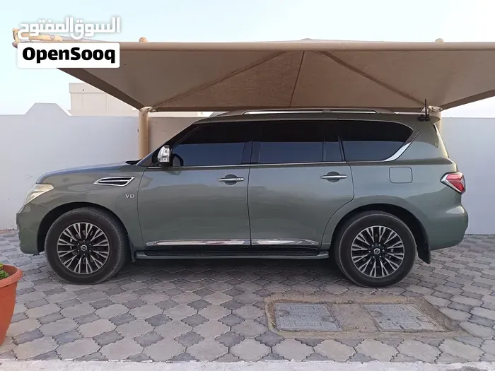 Nissan Patrol 2012 photo 2