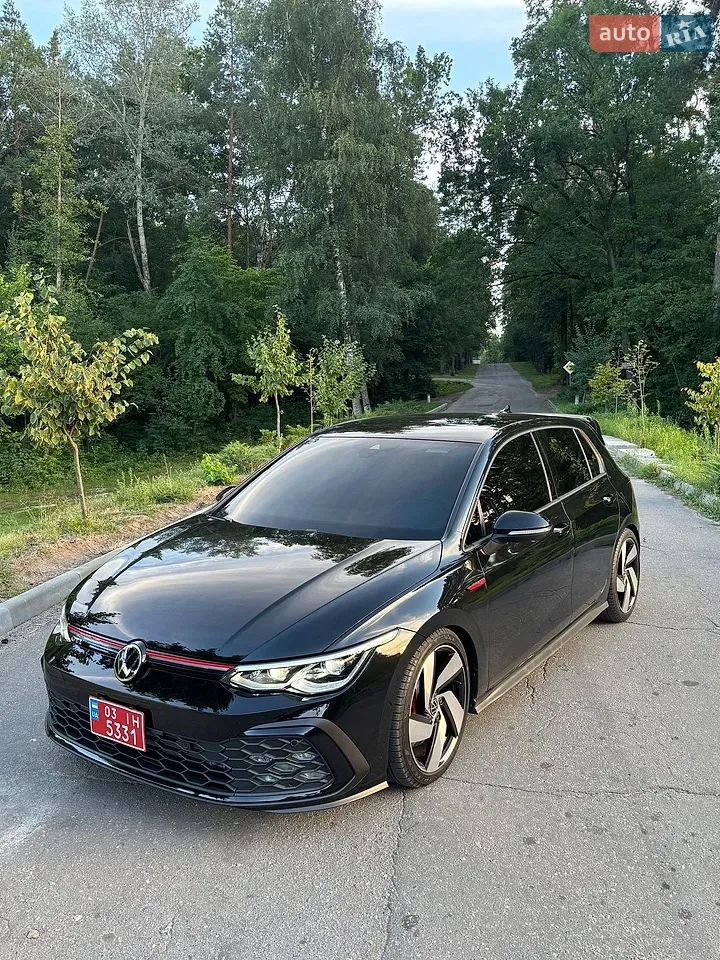 Volkswagen Golf Gti 2024 photo 2