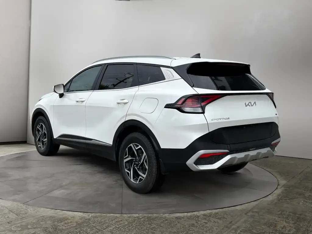 Kia Sportage 2023 photo 3