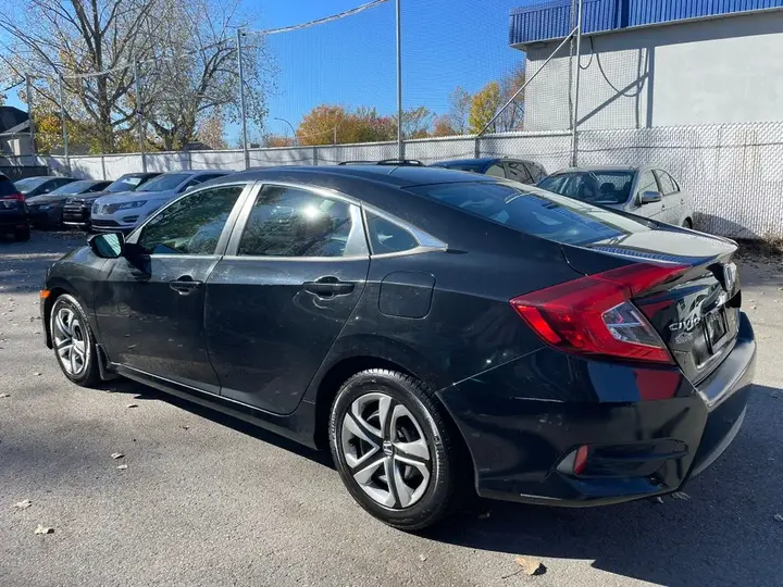 Honda Civic 2017 photo 4