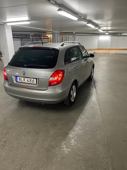Skoda Fabia 2014 photo 4