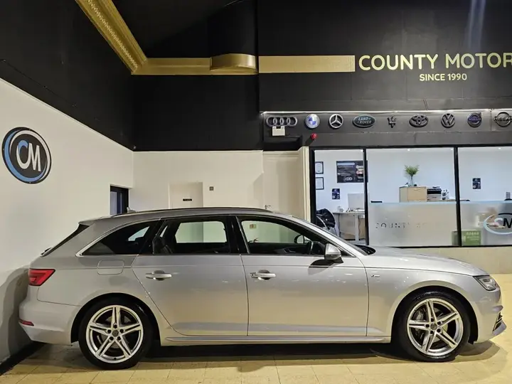 Audi A4 Avant 2017 photo 2