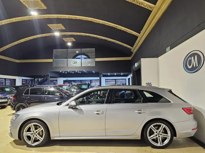 Audi A4 Avant 2017 photo 5