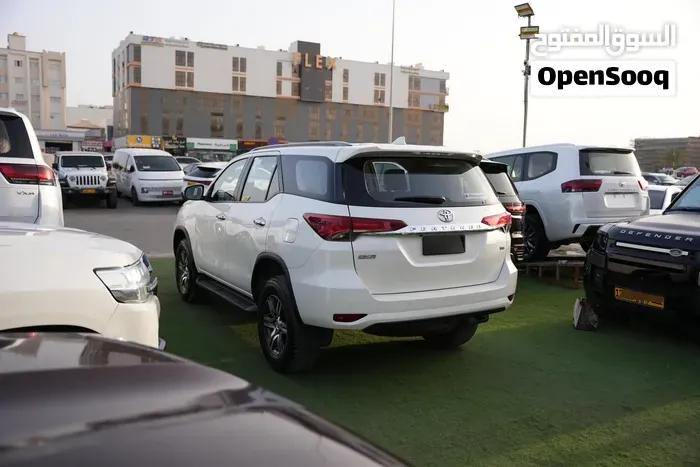 Toyota Fortuner 2022 photo 4