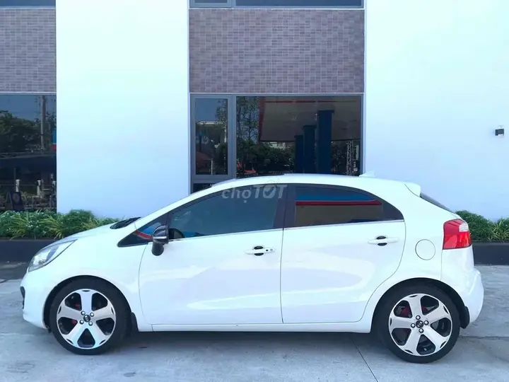 Kia Rio 2013 photo 5