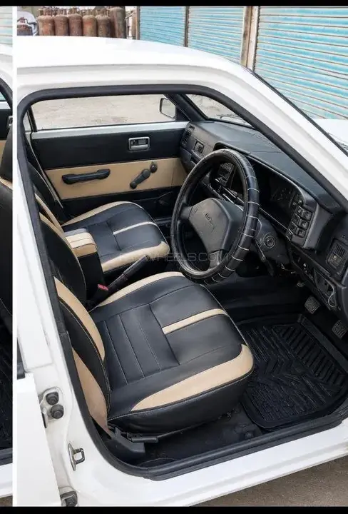 Suzuki Khyber