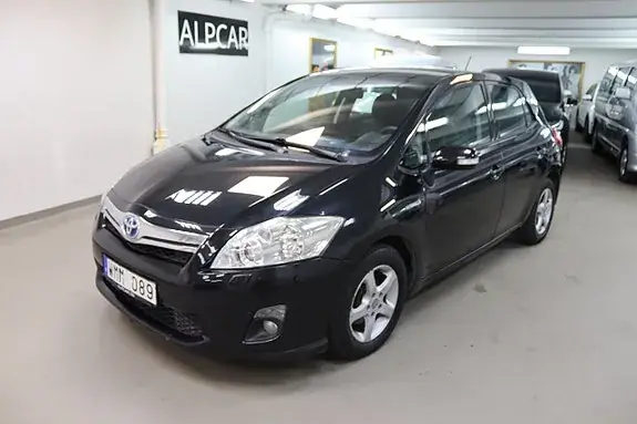 Toyota Auris 2010 photo 2