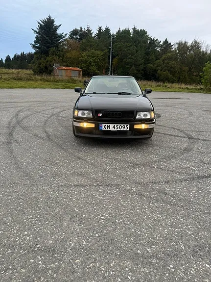 Audi S2 1993 photo 3