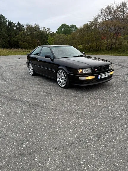 Audi S2 1993 photo 4