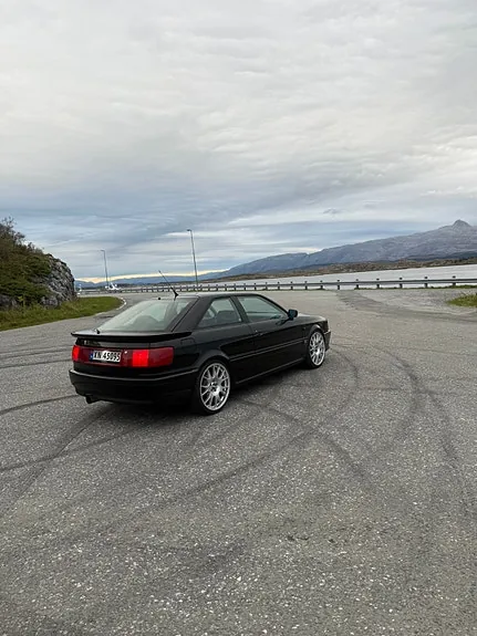 Audi S2 1993 photo 5