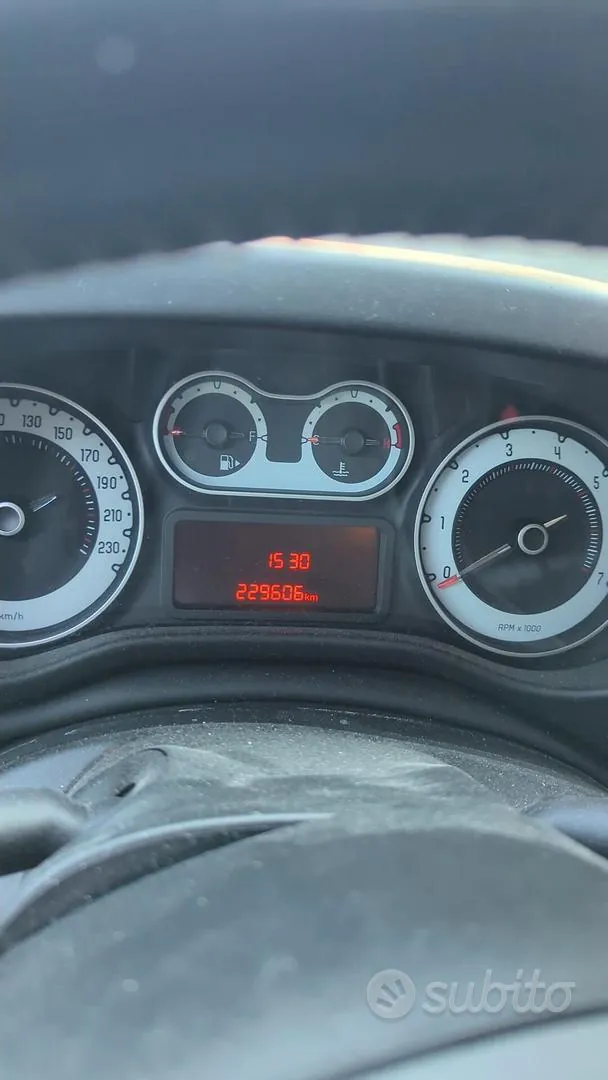 Fiat 500L 2014 photo 3