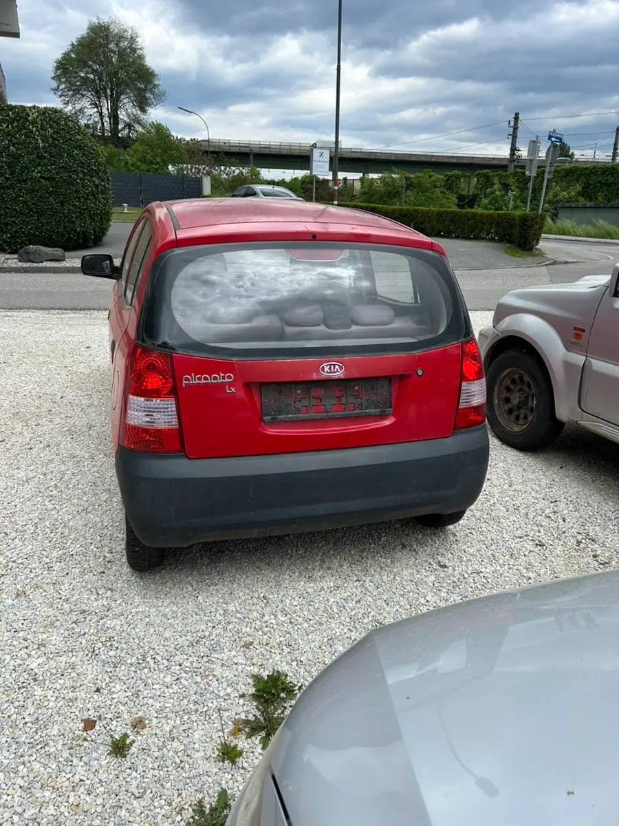 Kia Picanto 2006 photo 2