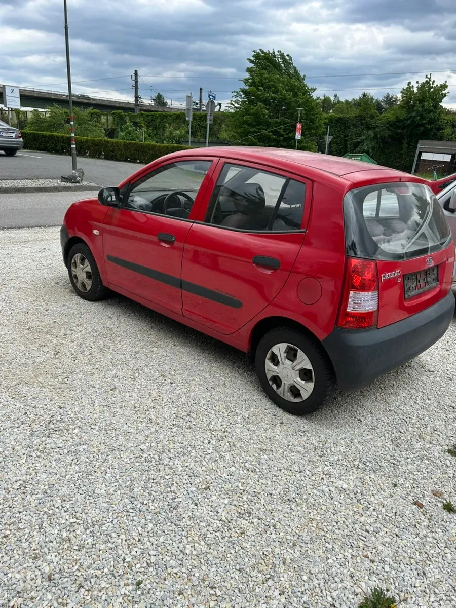 Kia Picanto 2006 photo 3