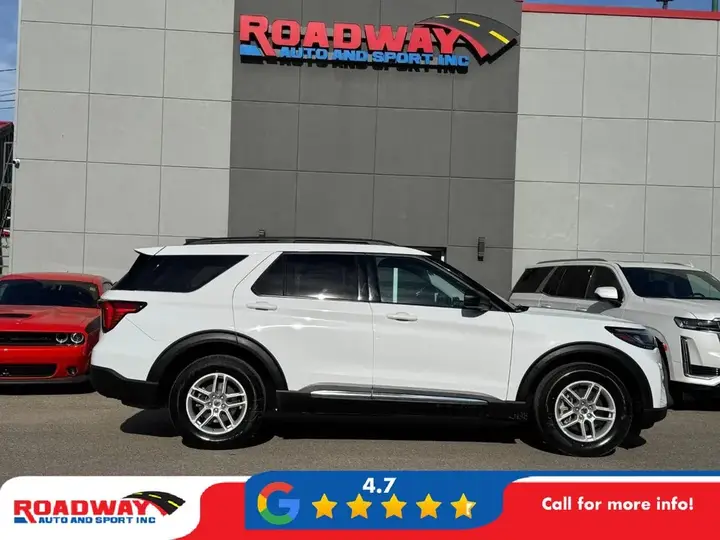 Ford Explorer 2025 photo 4