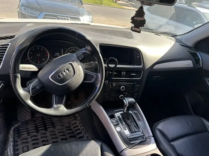 Audi Q5 2017 photo 5